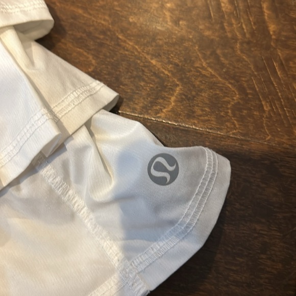 Lululemon tiered skirt glacier size 6 - Picture 2 of 7